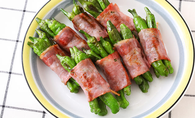 ししとうのベーコン巻きの写真