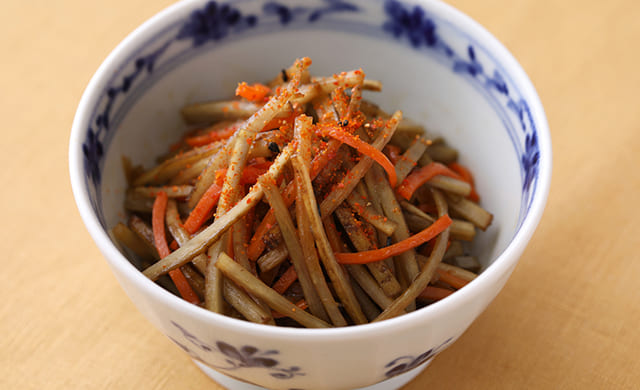 完成したきんぴらごぼうの写真