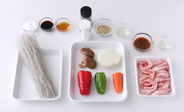 チャプチェの全材料の写真