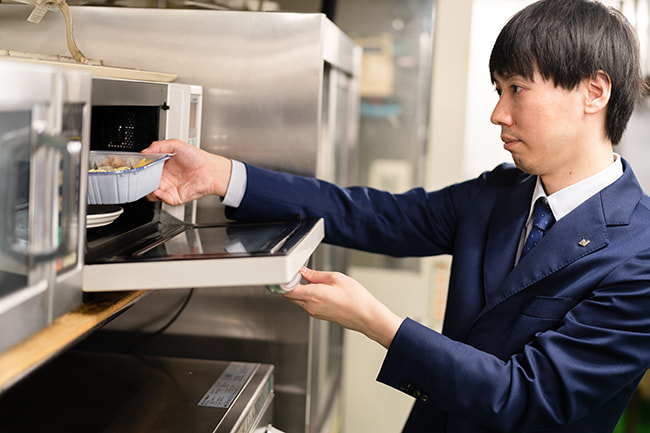 家庭用事業部 家庭用商品グループ　蟹沢 壮平